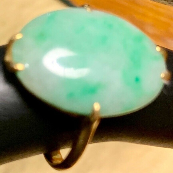 Vintage Ladies 14K Chinese Jadeite Ring, Sz 6 - Picture 2 of 4